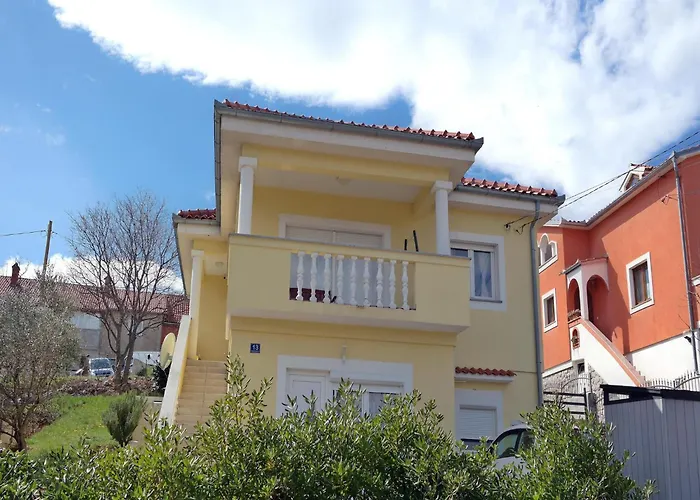 In Avle Near Rijeka Apartment